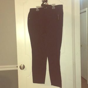 New with tags, black jean Jeggings